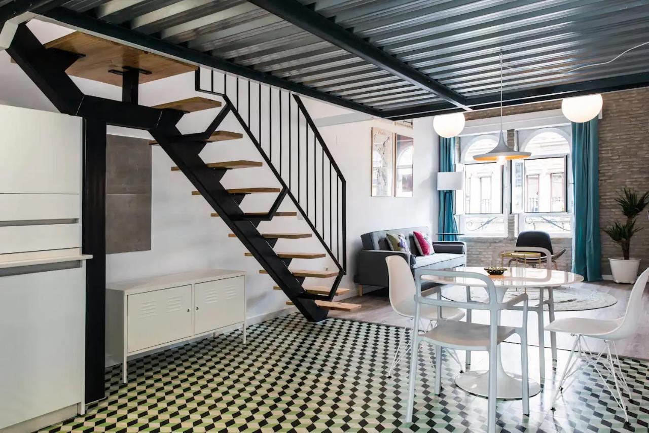 塞维利亚Pop Art Feria Luminoso Duplex Con Terraza Privada公寓 外观 照片