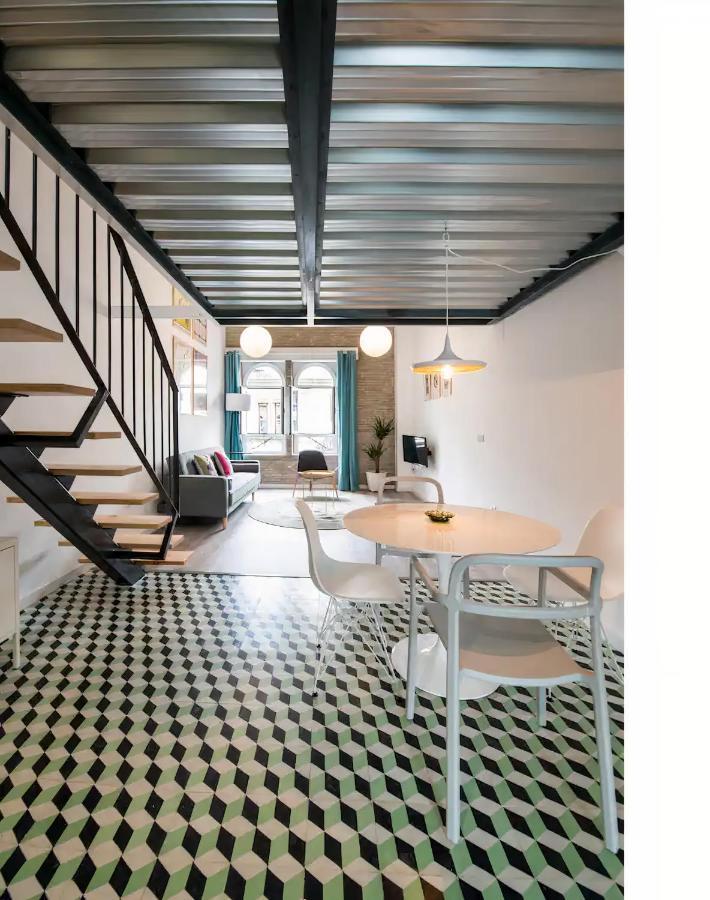 塞维利亚Pop Art Feria Luminoso Duplex Con Terraza Privada公寓 外观 照片